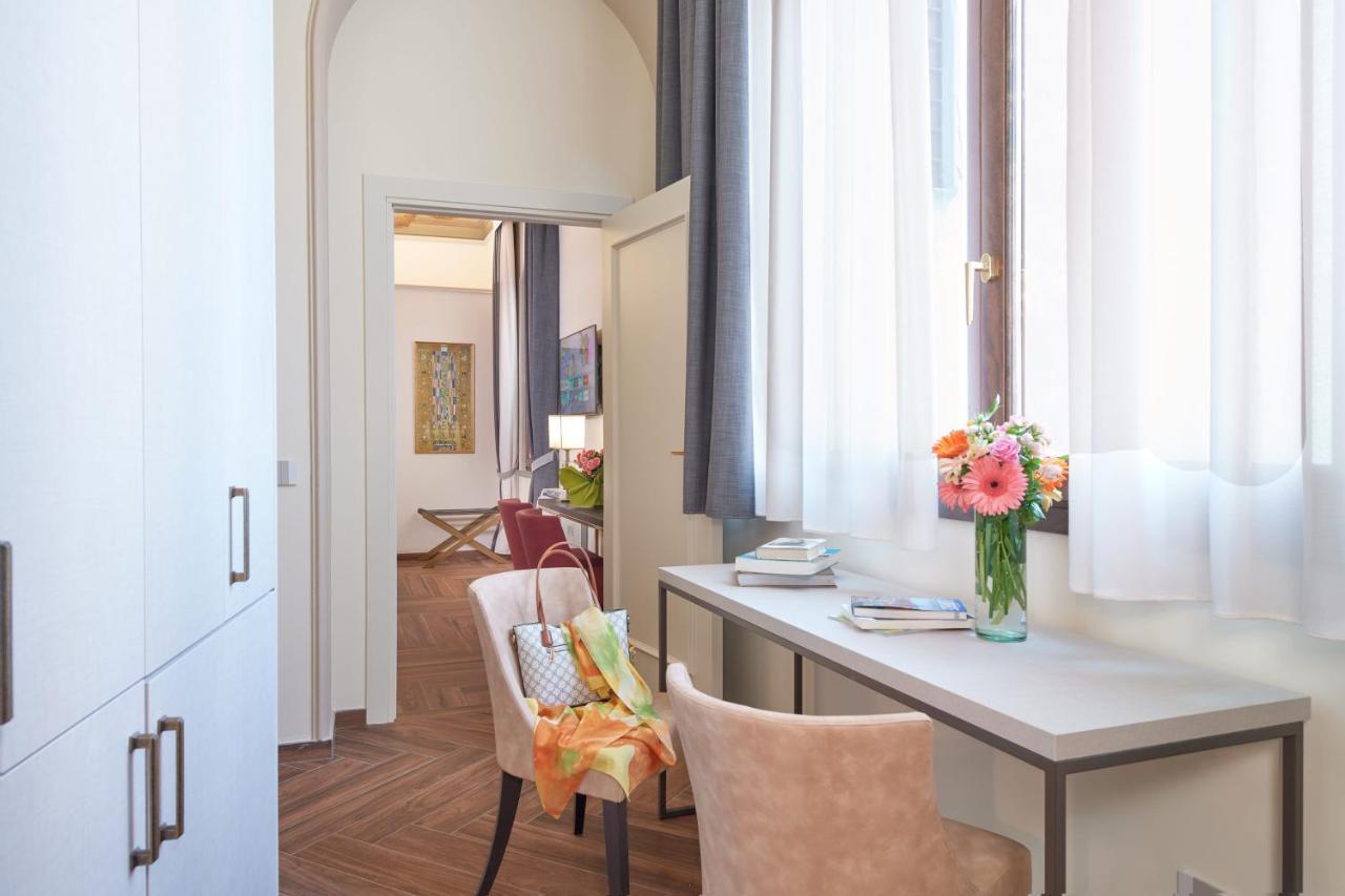 Residenza Mondragone Panzió Firenze Kültér fotó